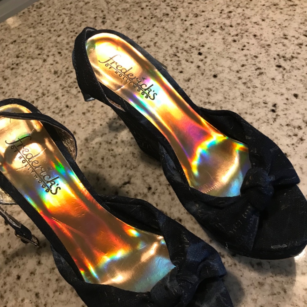 Shoes - Picture 2 of 10